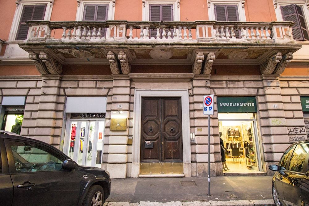 undefined Aquarium Termini 2