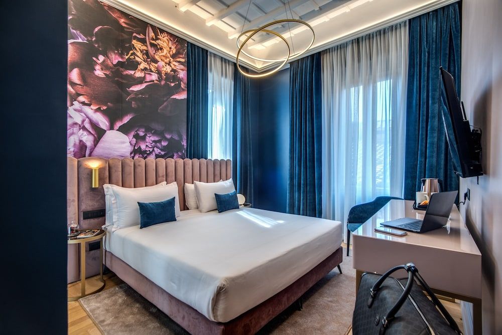 Palazzetto Trevi Deluxe Double or Twin Room