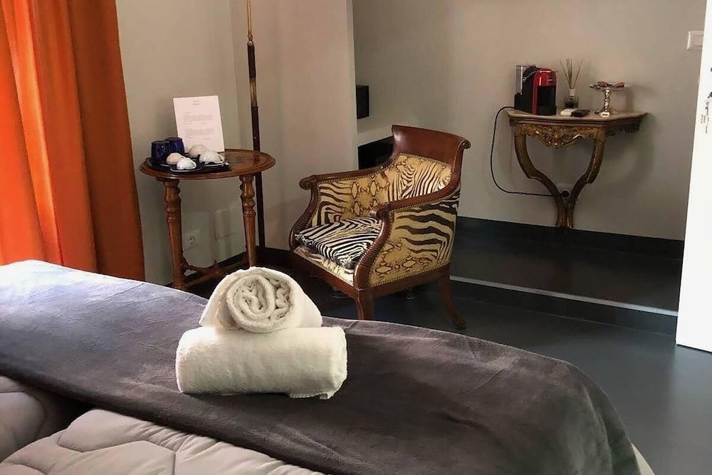 Room94 Piazza Di Spagna Deluxe Double or Twin Room 6