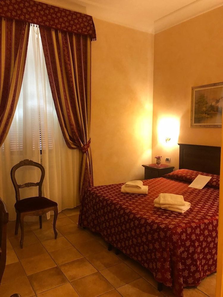 undefined Bye Rome 8