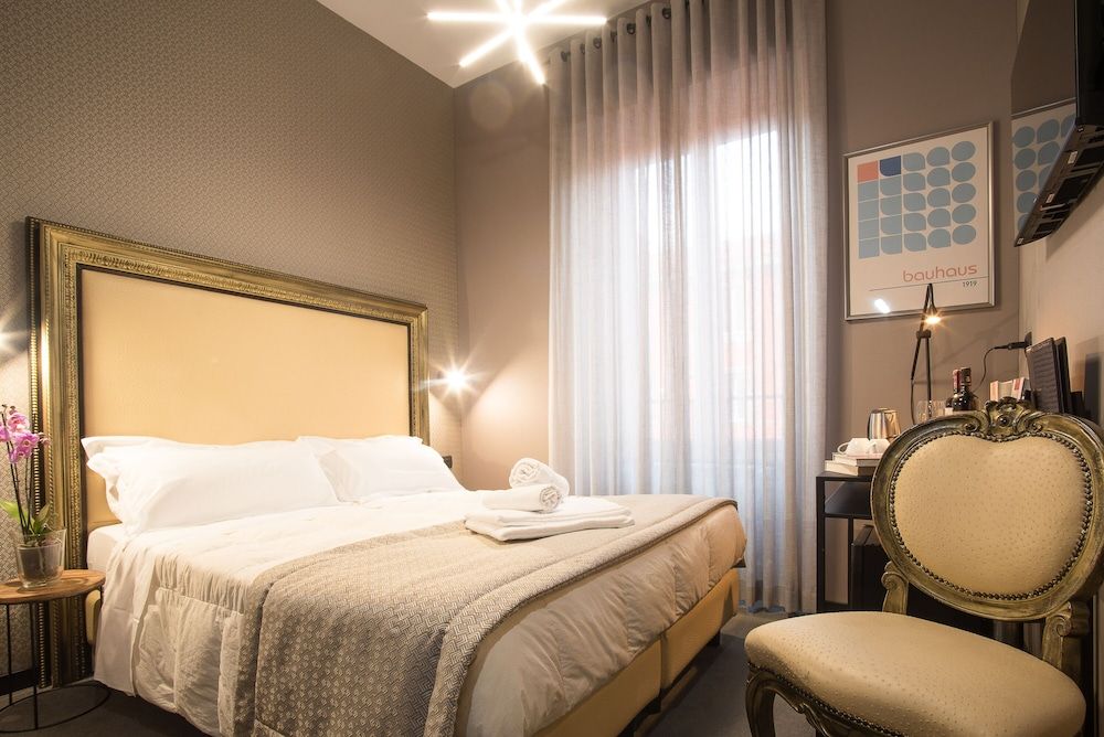 undefined Rometobe Rooms & Hospitality 4