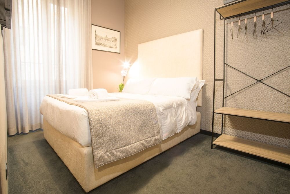 undefined Rometobe Rooms & Hospitality 2