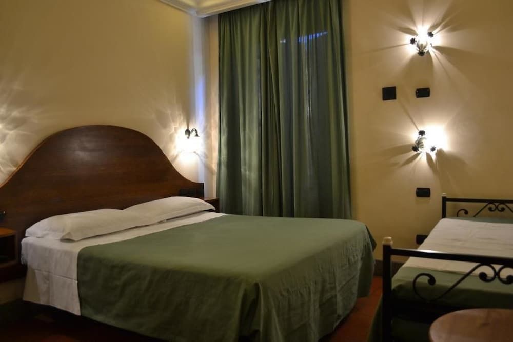 undefined Hotel Al SanPietrino 7