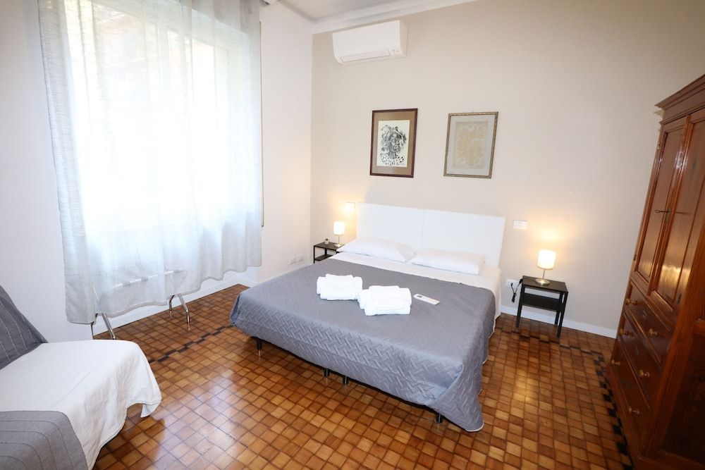 Unique Luxury Apartment and Rooms Deluxe Double Room 4