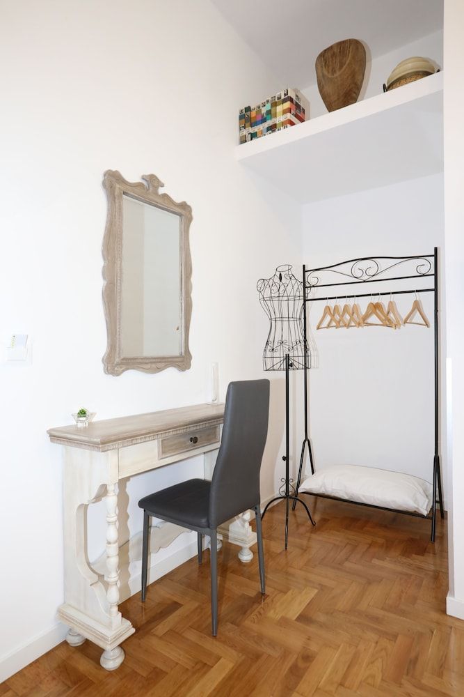 Unique Luxury Apartment and Rooms Deluxe Double Room, City View 11