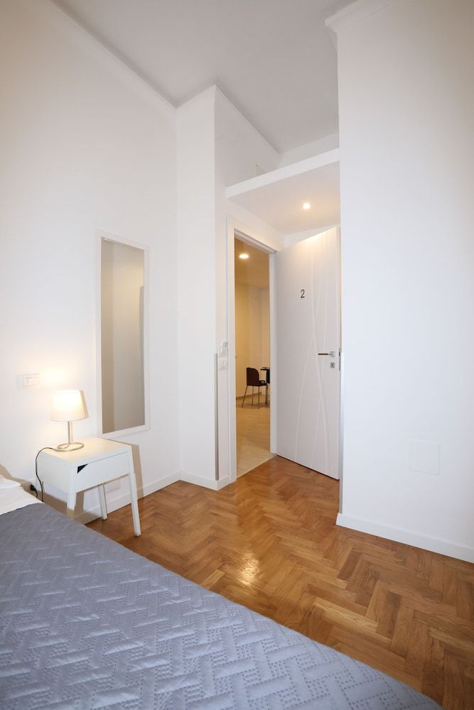 Unique Luxury Apartment and Rooms Deluxe Room 12