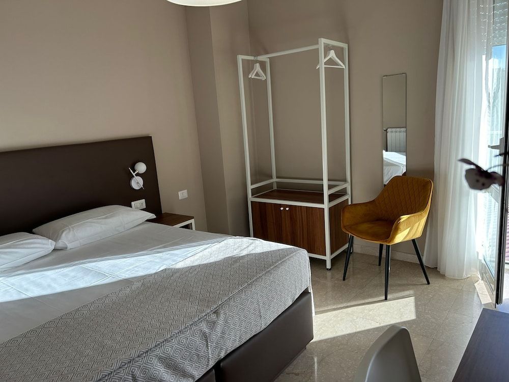 Villa Angeli - Casa per Ferie Double or Twin Room, Balcony 5