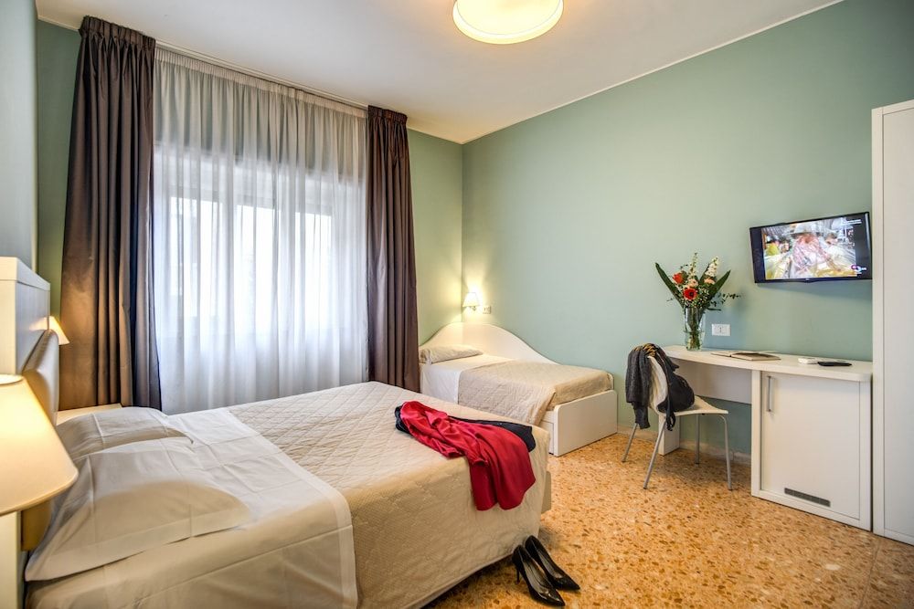 Casa Per Ferie Ravasco San Pietro Deluxe Triple Room
