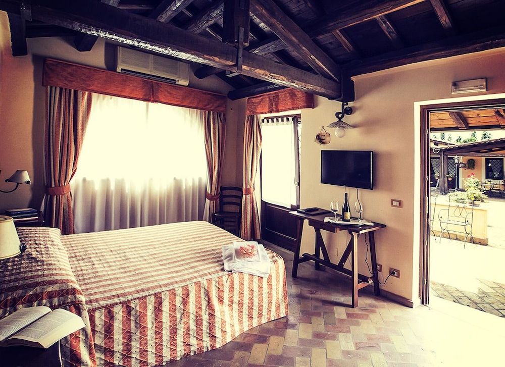 Relais Il Casale Double Room Single Use 2