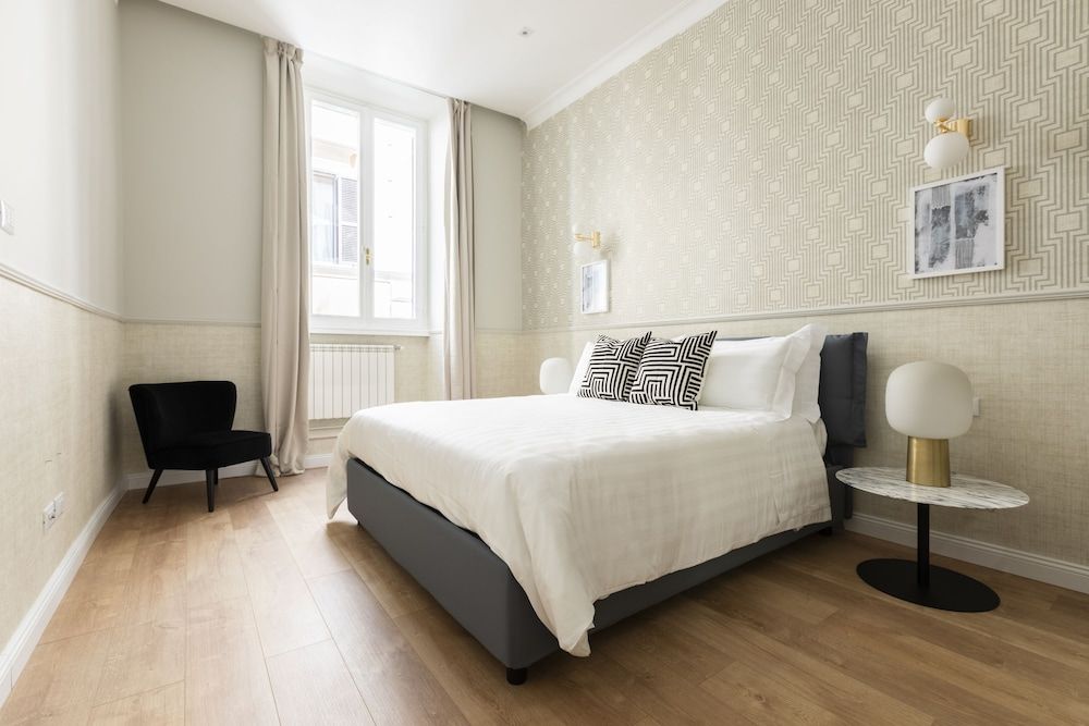 undefined Louly Spanish Steps 8