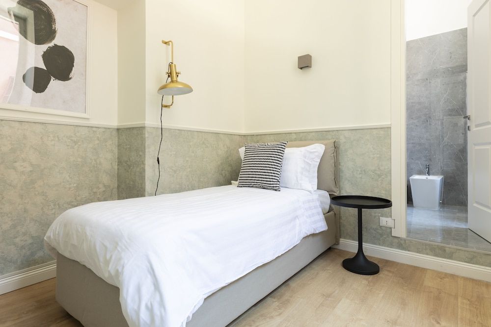 undefined Louly Spanish Steps 5