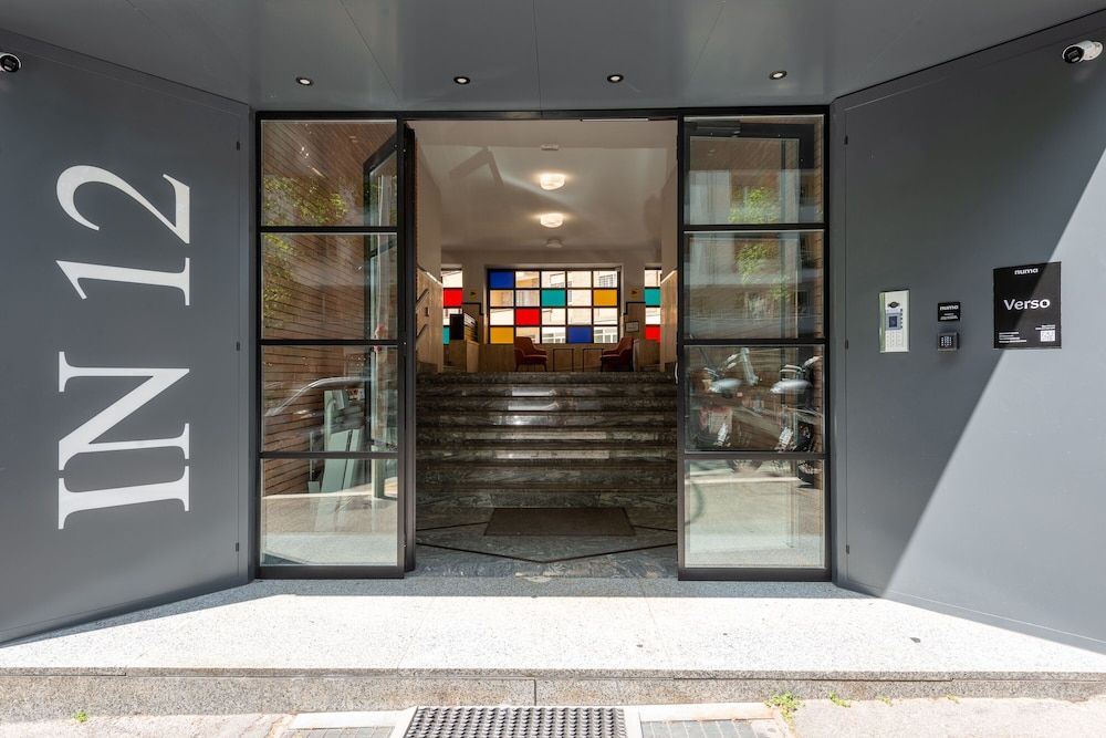 undefined Numa Rome Verso 5