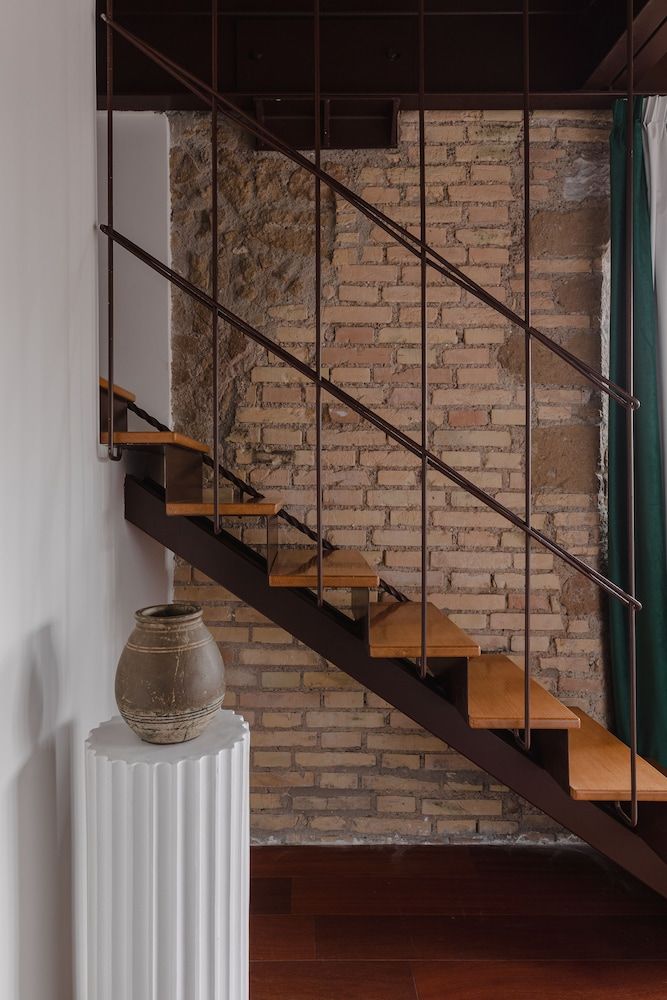 Torre Capranica Panoramic Suite 14