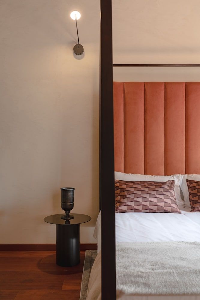 Torre Capranica Junior Suite 5