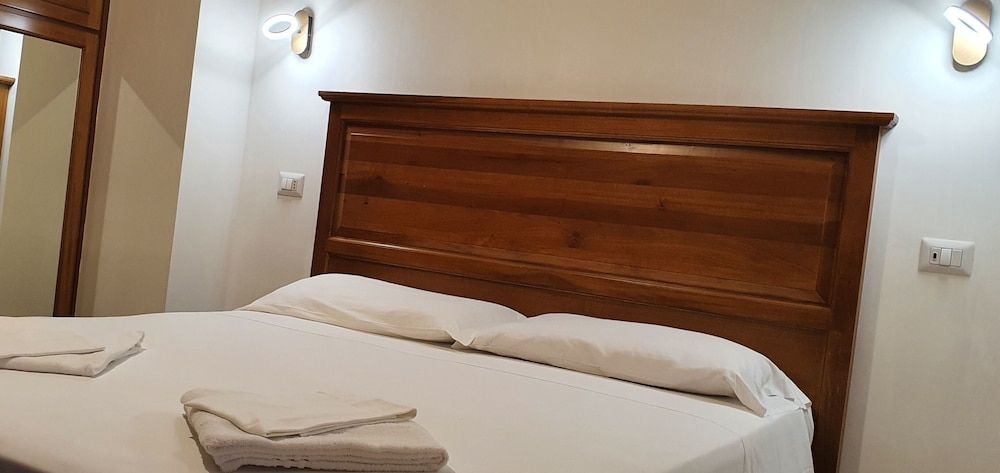 undefined Via Palestro 56 Apartment 4