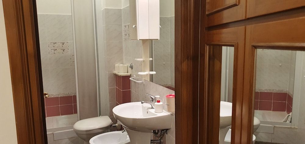 undefined Via Palestro 56 Apartment 6