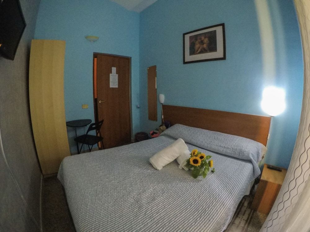 undefined Român Holidays Hostel