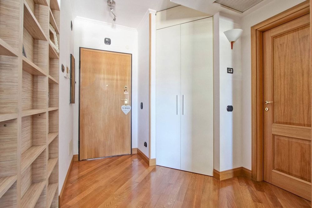 undefined Cozy Terrace Close To Eataly And Metro Piramide 4