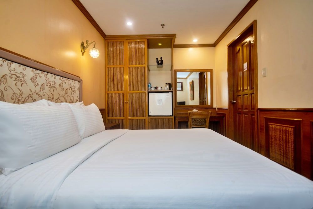 undefined Red Coconut Beach Hotel 2