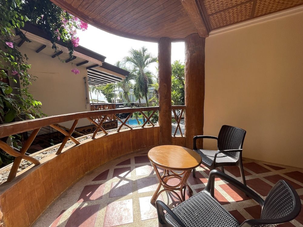 undefined Red Coconut Beach Hotel 5