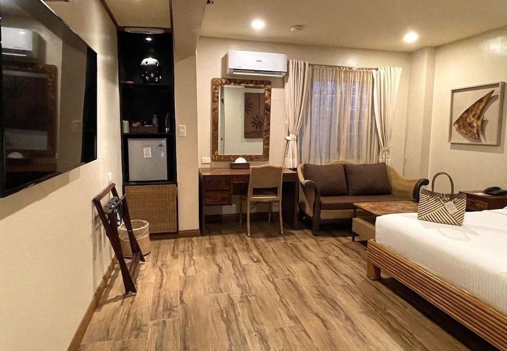 Red Coconut Beach Hotel Classic Room 3