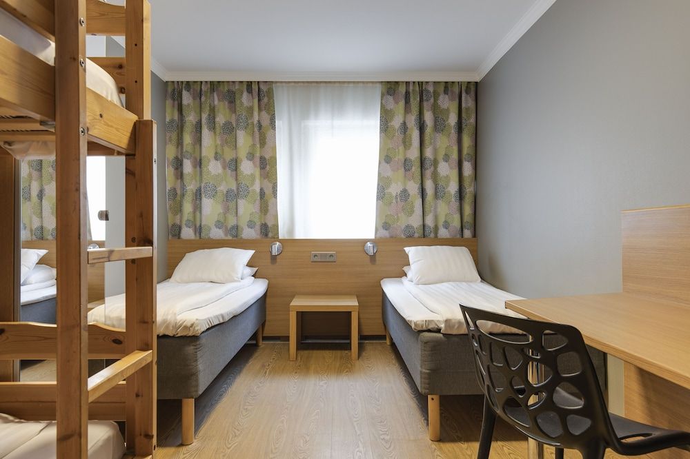 Quadruple Room, Shared Bathroom (Bed linen included)