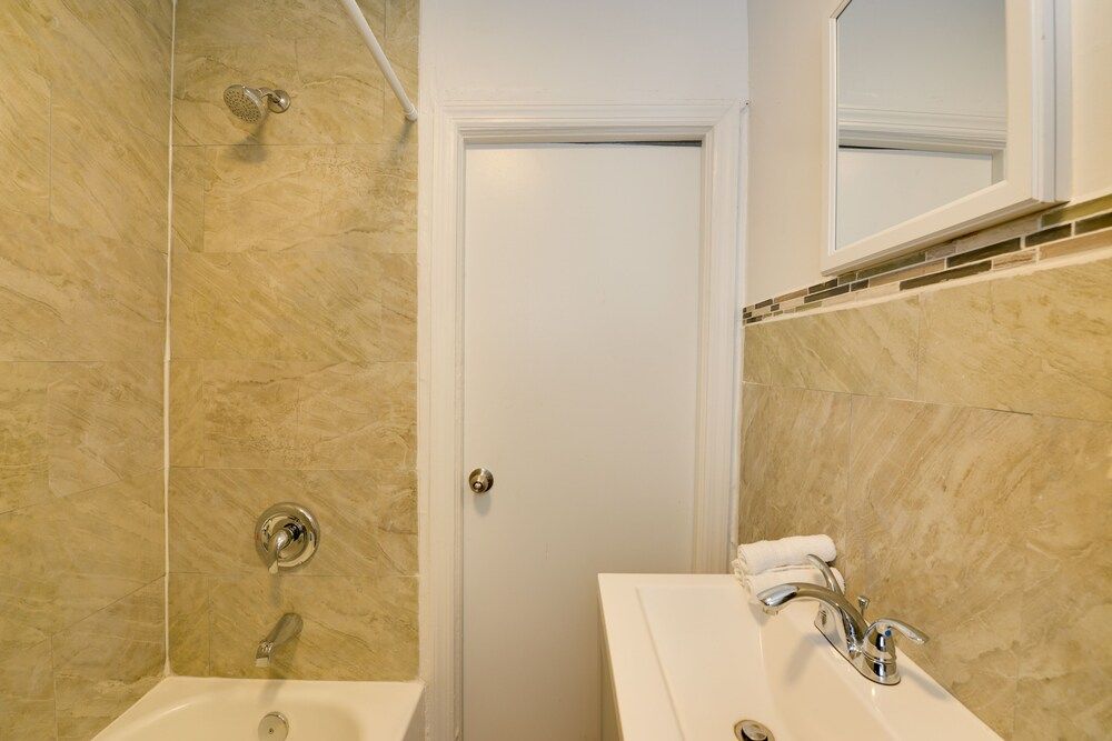 undefined Atlantic City Vacation Rental Near Boardwalk/beach 9