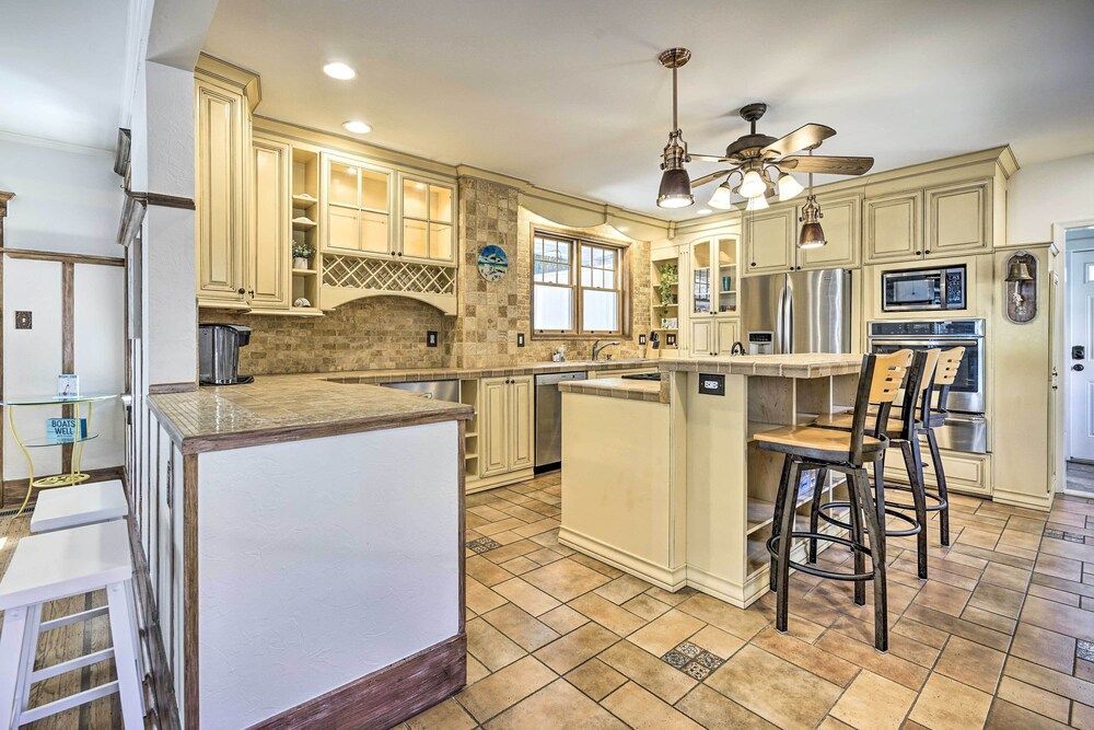 undefined Idyllic Atlantic City Home - 1 Block to Beach 8