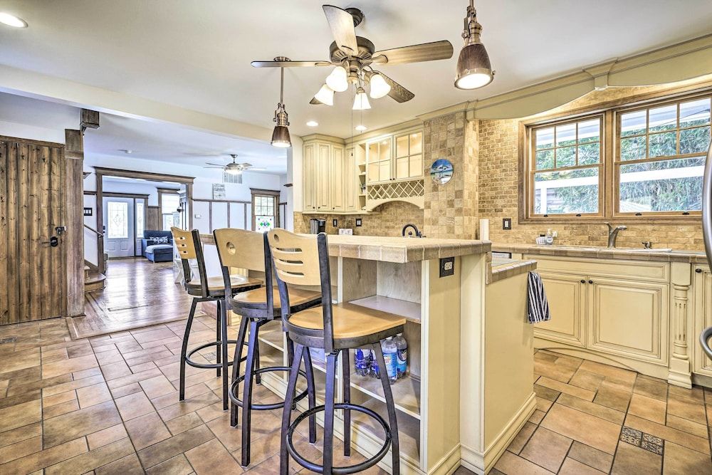 undefined Idyllic Atlantic City Home - 1 Block to Beach 3