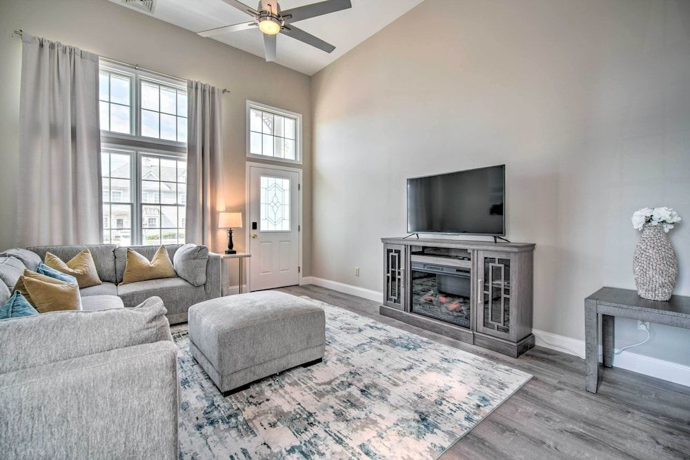 undefined Modern Atlantic City House: Walk to Beach!