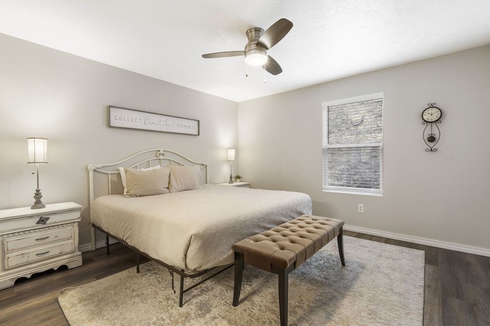 Condo, Multiple Beds, Balcony, Garden View (Rockwall Cottage)