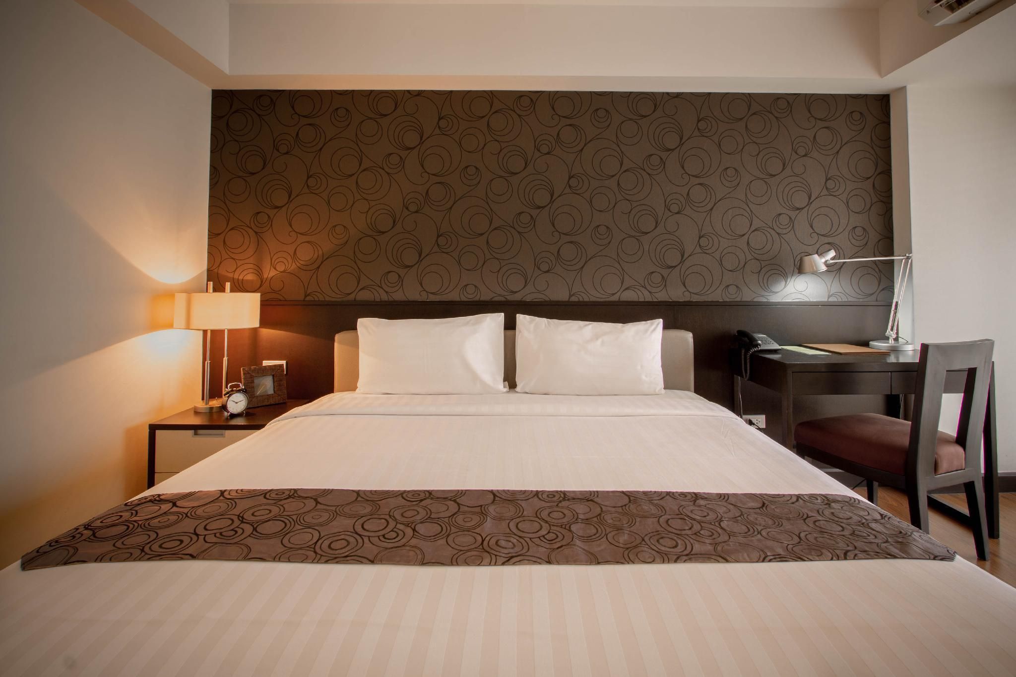 undefined Lily Hotel Bangkok 9