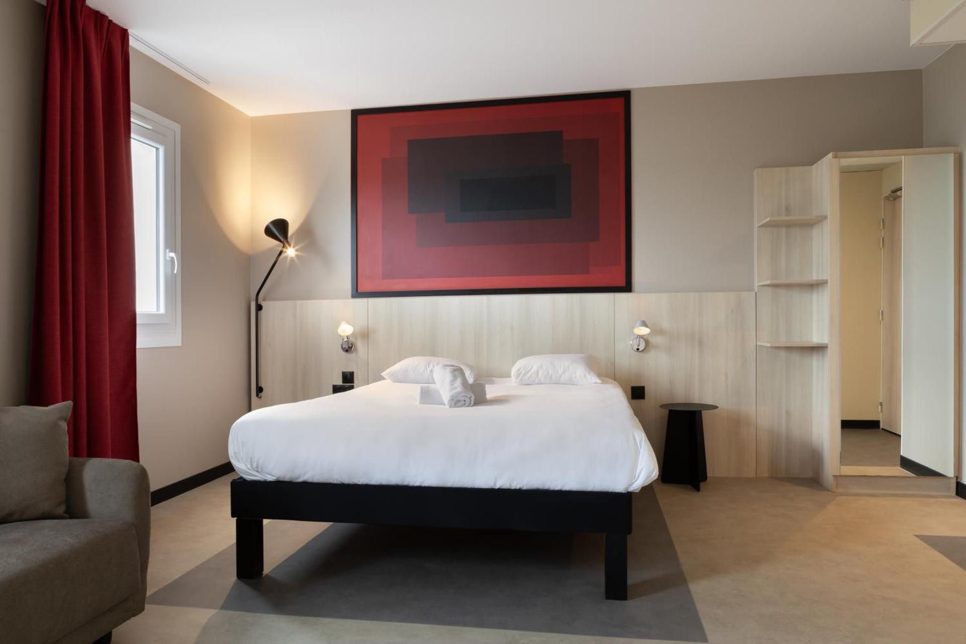 Standard Accessible Room (PMR) with 1 double bed