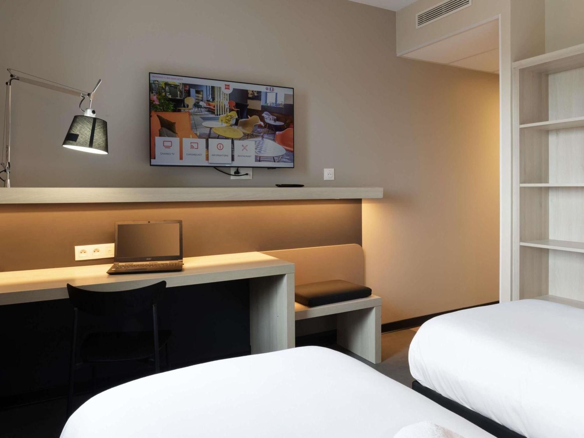 Standard room - 2 single beds