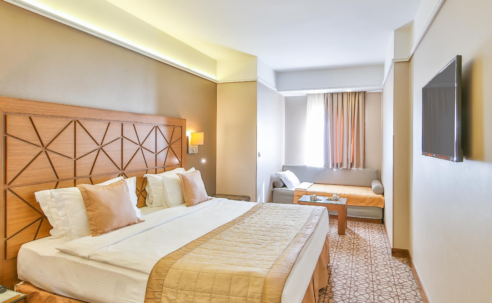 undefined Ramada by Wyndham Istanbul Taksim 8