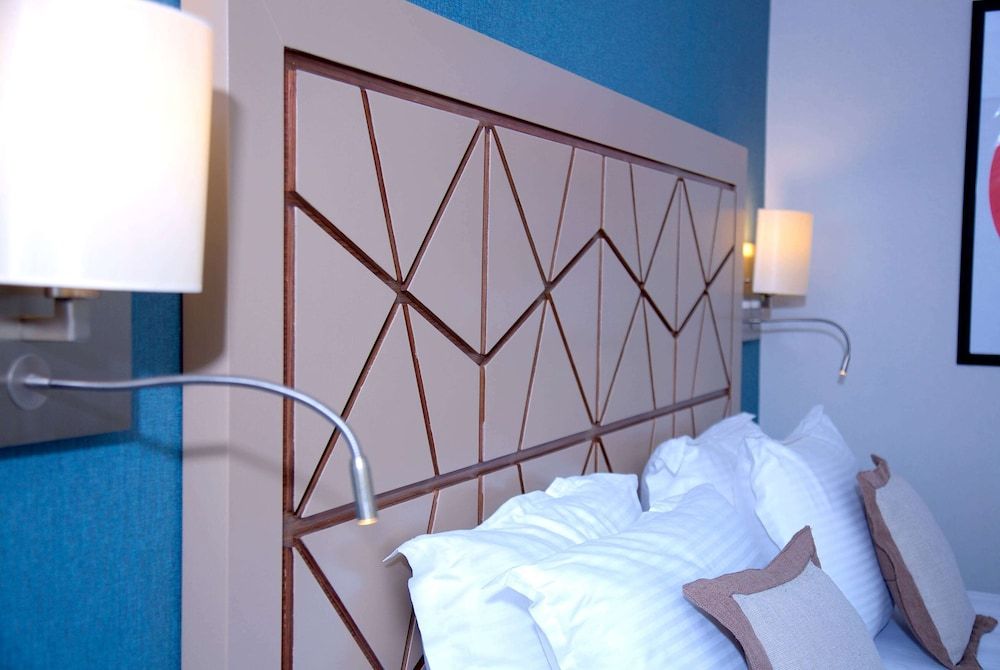 Ramada by Wyndham Istanbul Taksim Standard Room, 1 King Bed 4