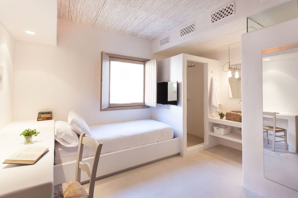 Hotel HM Balanguera Standard Single Room