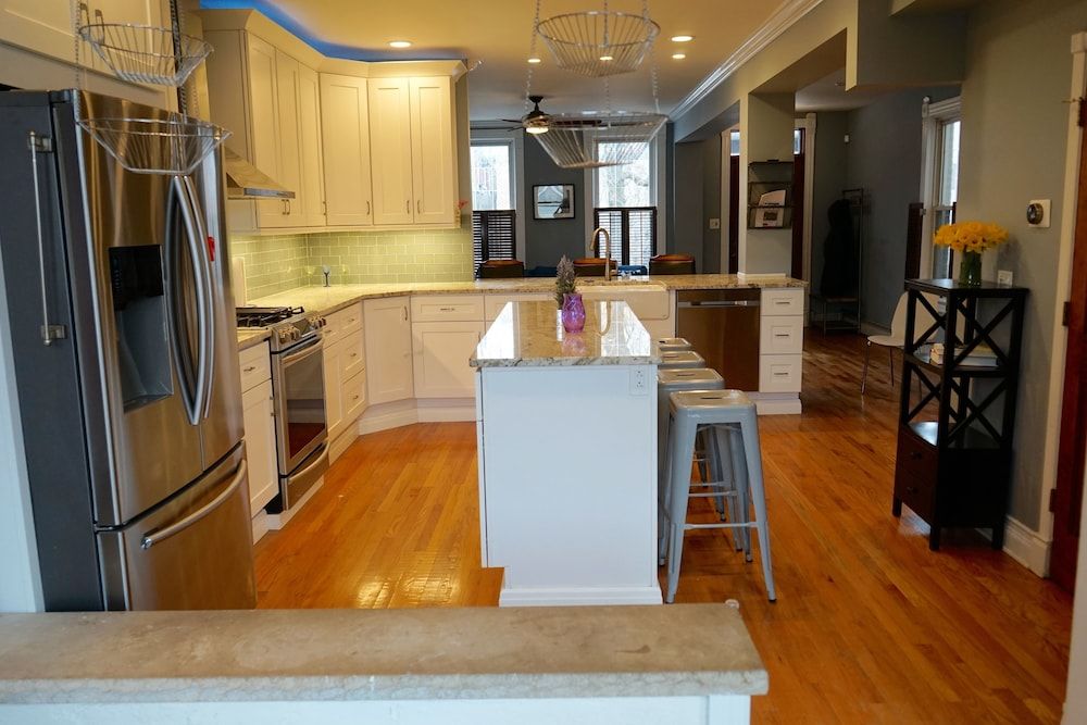 3-Level Bucktown Home - Amazing Outdoors & Parking Family House, Patio 12