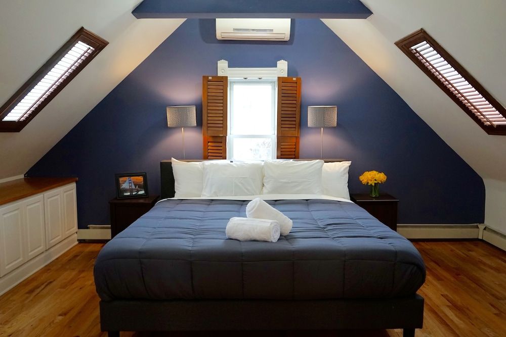 undefined 3-Level Bucktown Home - Amazing Outdoors & Parking 8