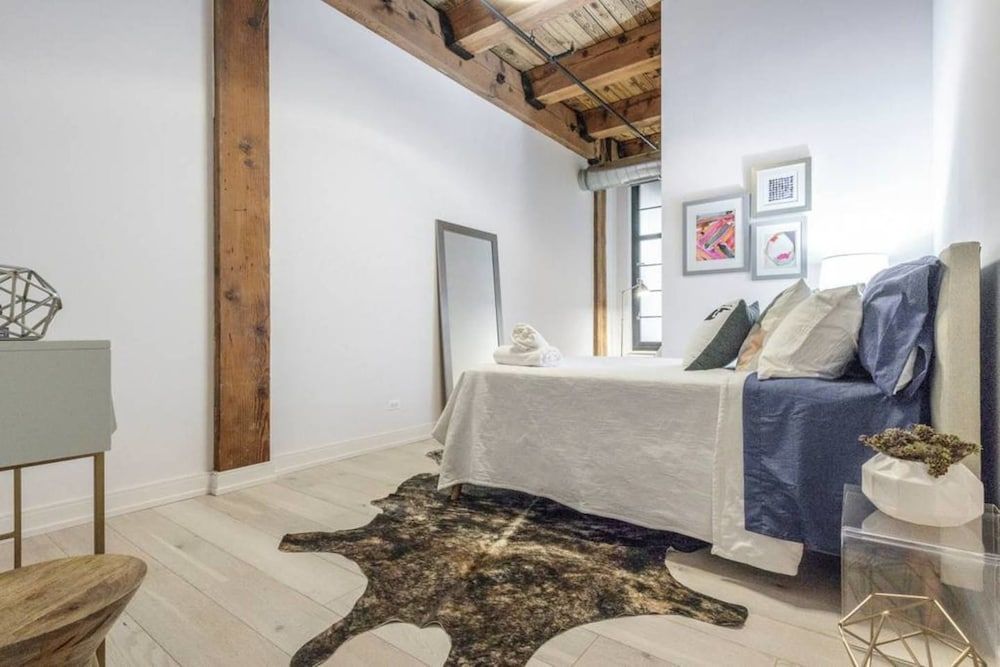 Apartment (6 Bedrooms)