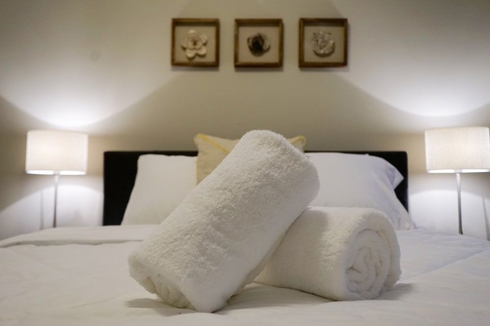 undefined McCormick Business Traveler Delight w 2 Balconies 8