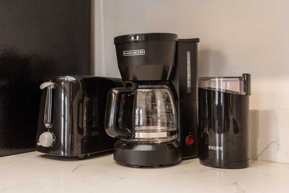 undefined Juniper Mist - Modern 1 Bdr in Downtown 3