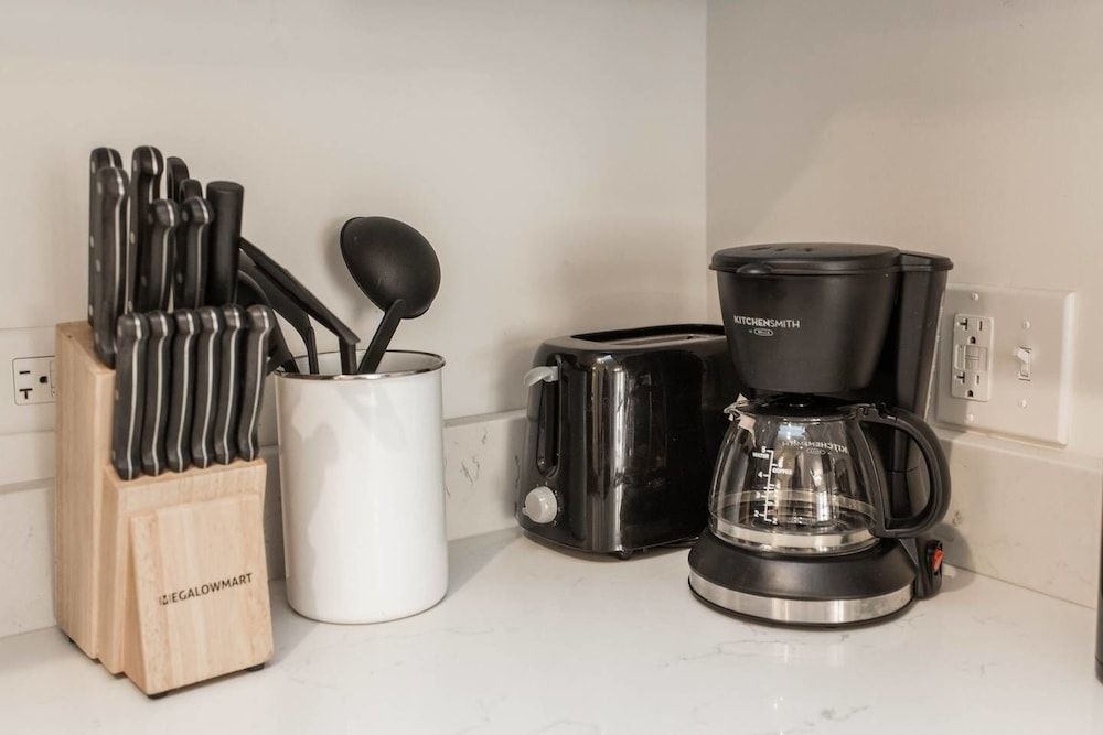 undefined Sycamore Sunset - Modern 1bdr in Downtown 7