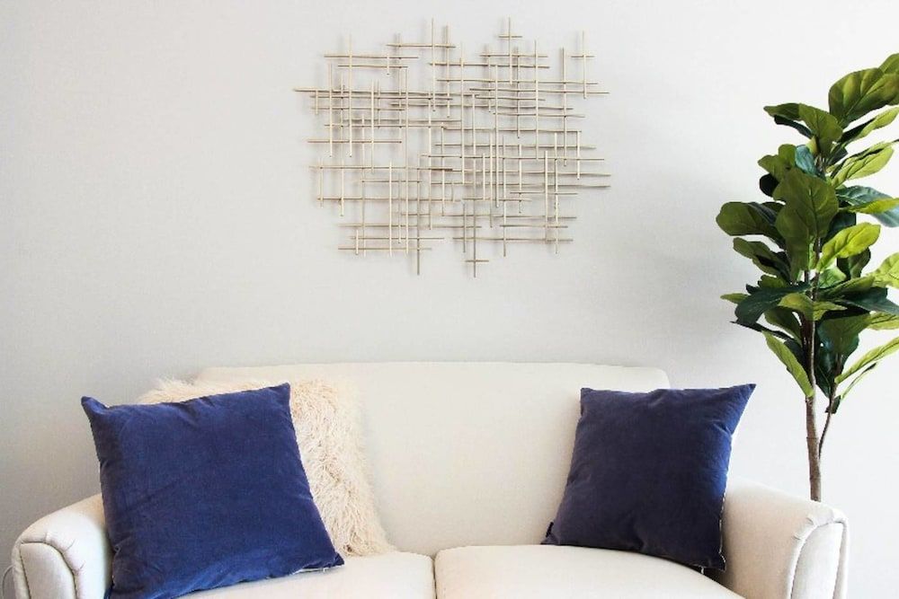 The Gulfstream - Vibrant Studio Heart of Downtown Apartment (0 Bedroom) 19