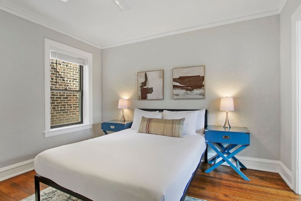 undefined Classic & Charming 2BR Apt in Lincoln