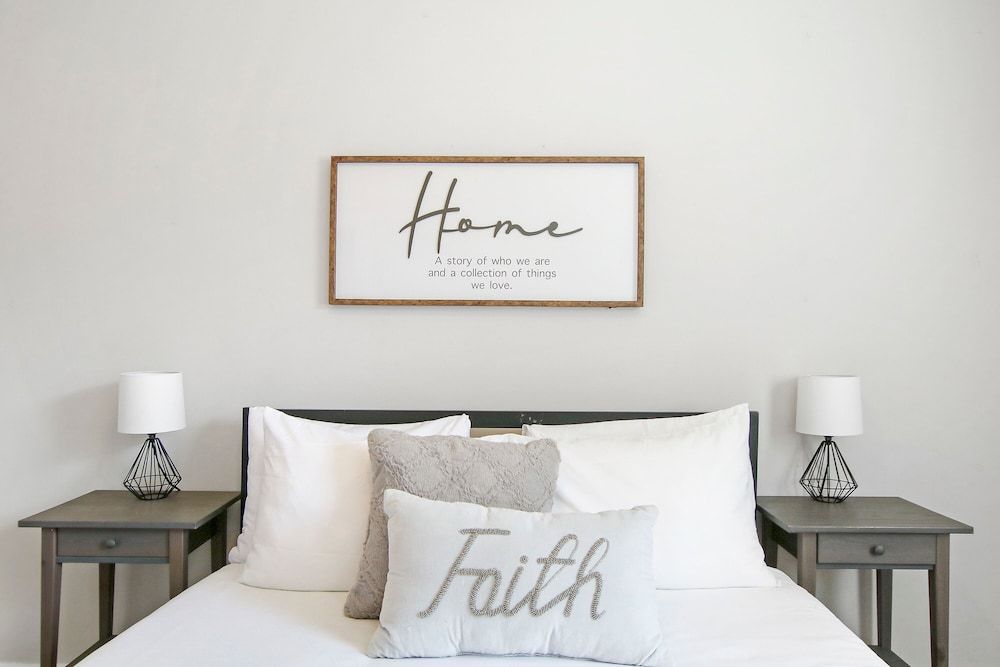 undefined Modern & Stylish 3BR Apt in Rogers Park 9