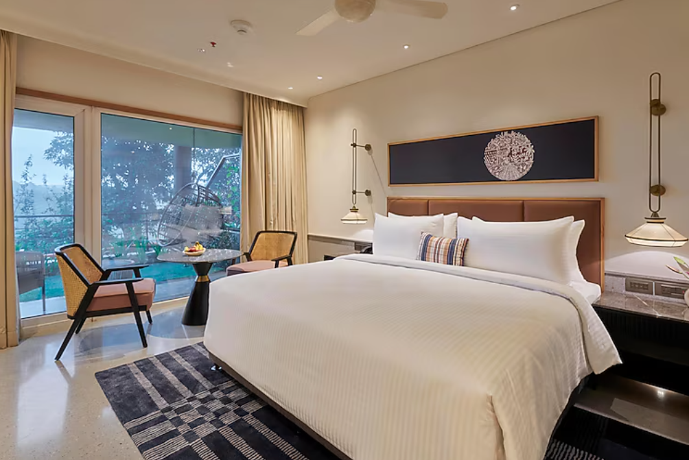 Valley View with Sit-out