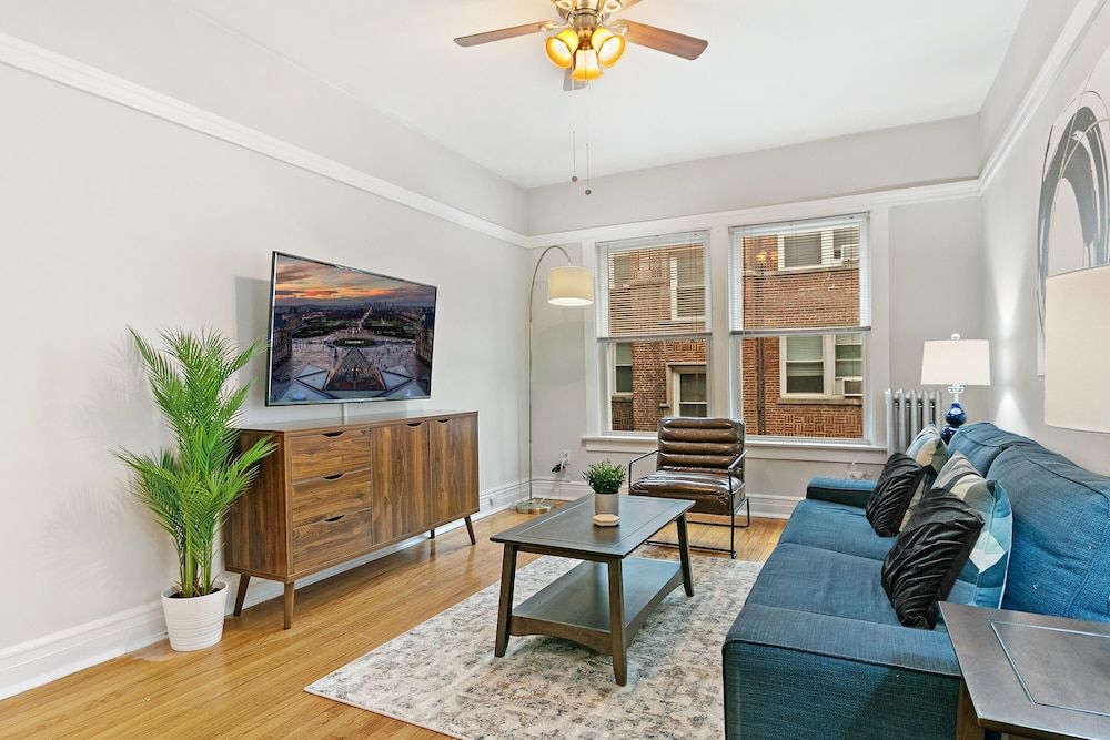 undefined 1BR Explore Town in Loyola Park 8