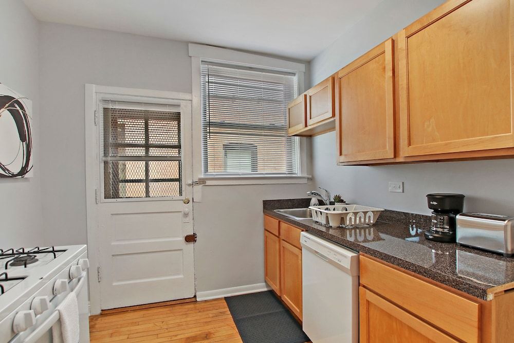 undefined Deluxe 1BR Apt in a Ravenswood 9