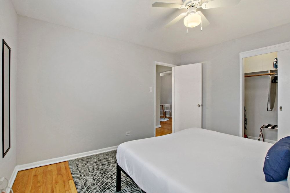 undefined Relaxing 1BR Home near Stores in Bell